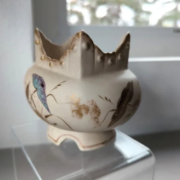 Royal Porcelain‎ Vase Ceramic Antique Hand Painted Floral Bird Gold Gilding Oval